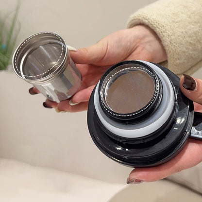 🥳2026 HOT SALE🥳💞50K+ SOLD!🌿(Food-grade 304 stainless steel inner tank)🍵 Flash Sale 49% Off! Insulated Teapot with Strainer – Brew whole leaf tea freely. Stays hot for hours, pours perfectly. Your quiet moment companion. 🍂☕